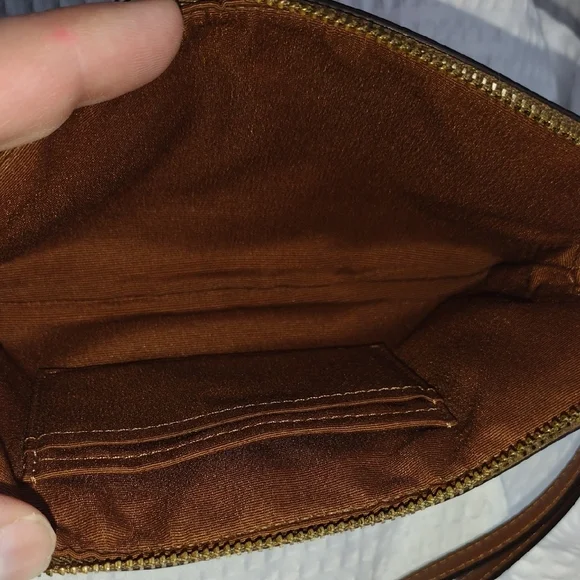 Coach Large Corner Zip Wristlet In Signature Canvas with Vibrant Stripes NWOT - Picture 6 of 8